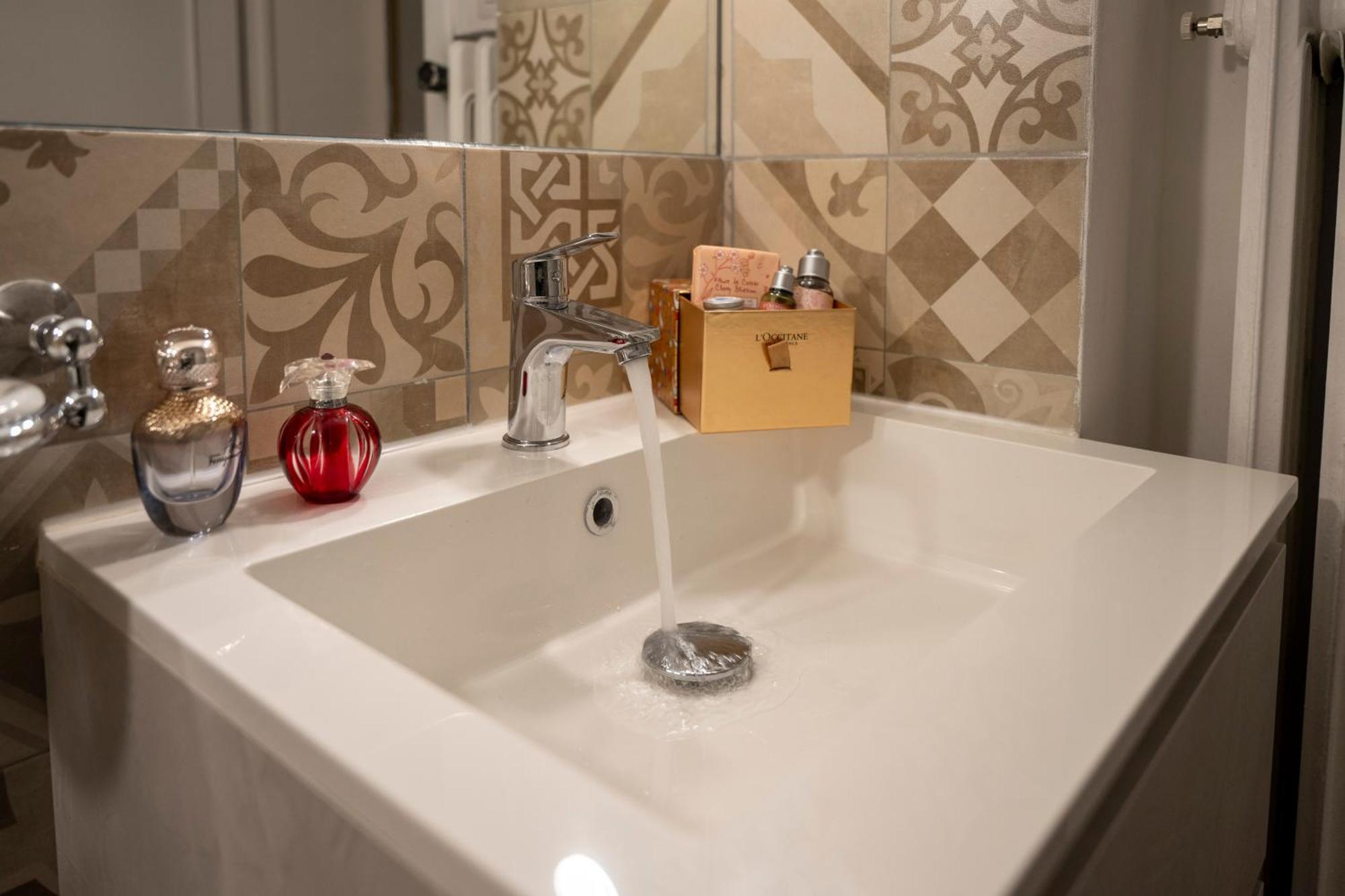 Loving Santo Spirito Apartamento Florencia